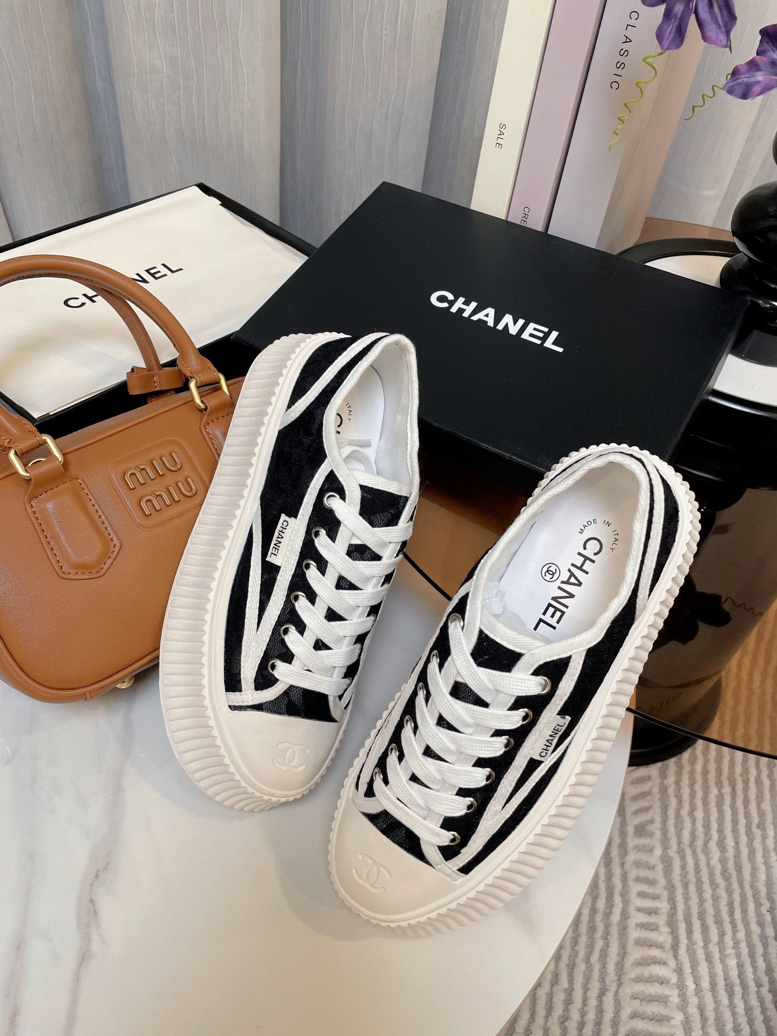 cc sneaker 40 black lace