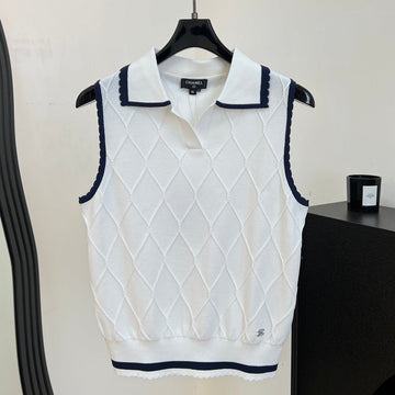 Chanel 2026 Knit Vest White Wool 637500