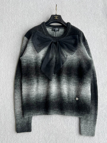 Chanel 25 Bow Round Neck Sweater Black Gray Cashmere 316413