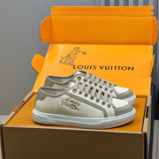 LV 26ss Sneaker White Gray Suede Leather 621652