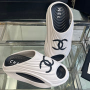 CC Slippers White Foam  204137