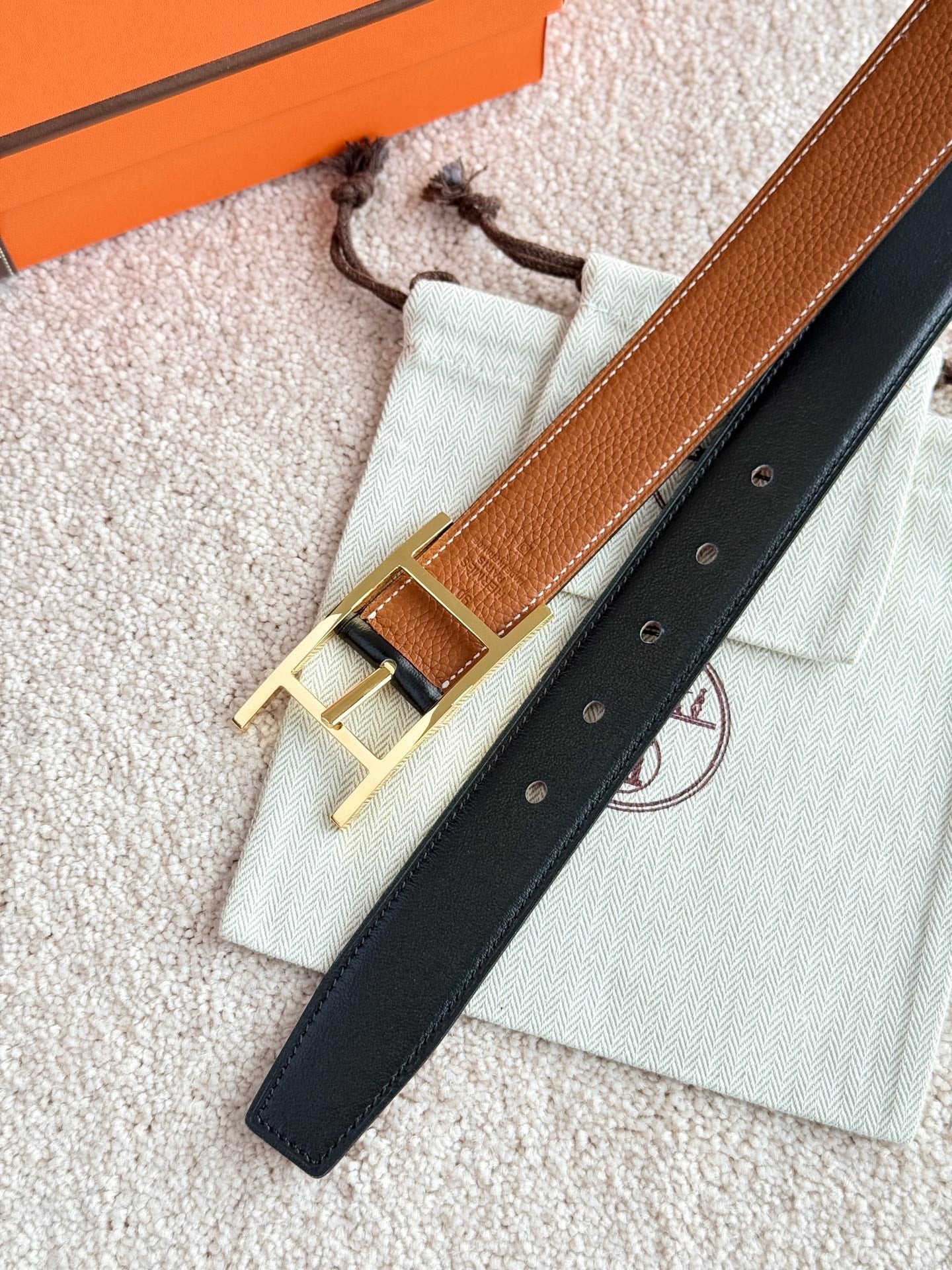 HM Gold Quentin Reversible 32mm Belt Black Brown Leather 188088
