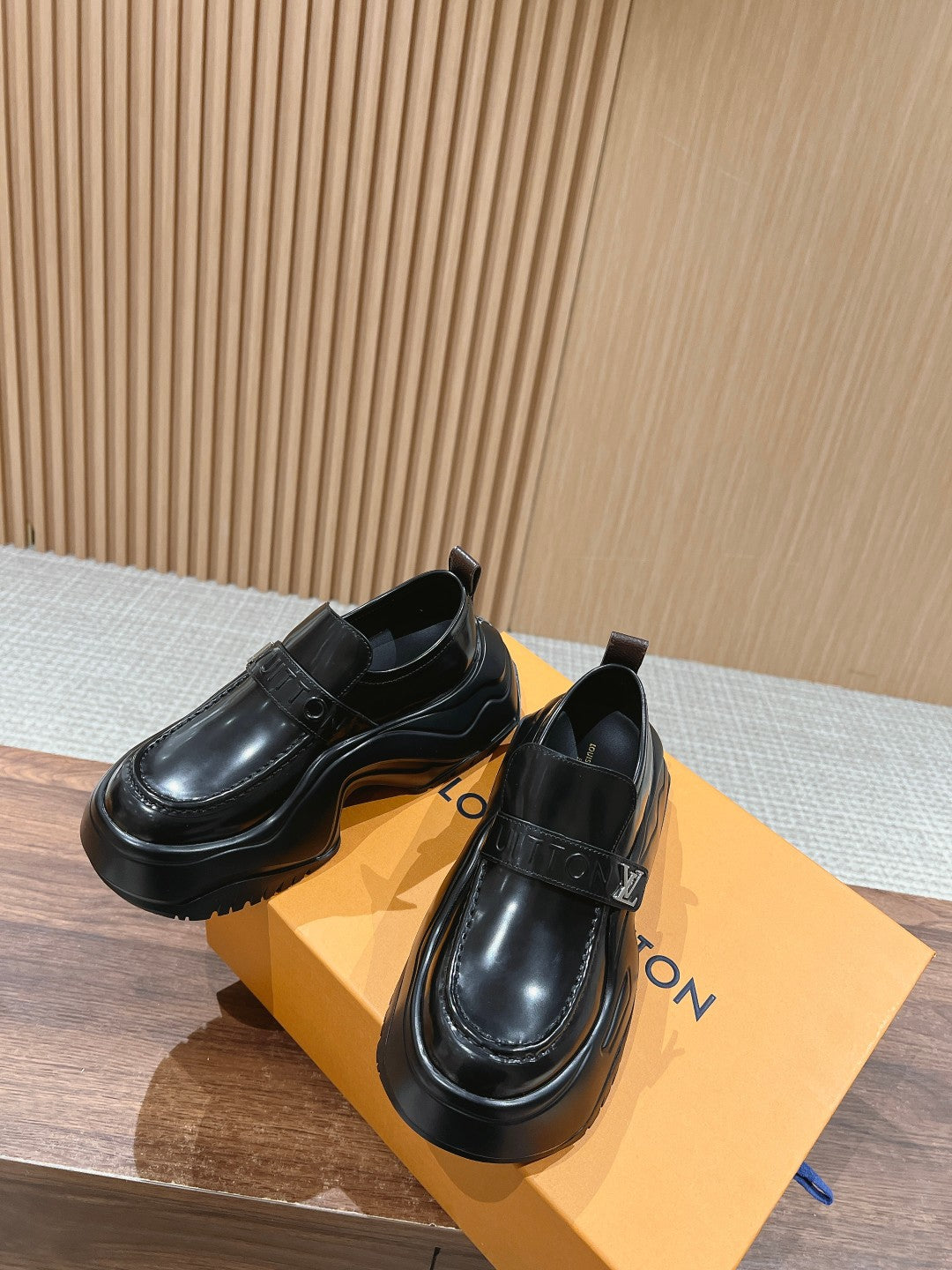 Loafer & Espadrilles