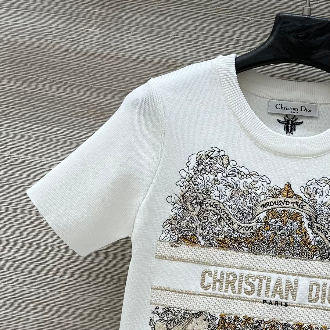 CD 25 Star Embroidery Knitted Short-sleeved Top White Tencel Wool