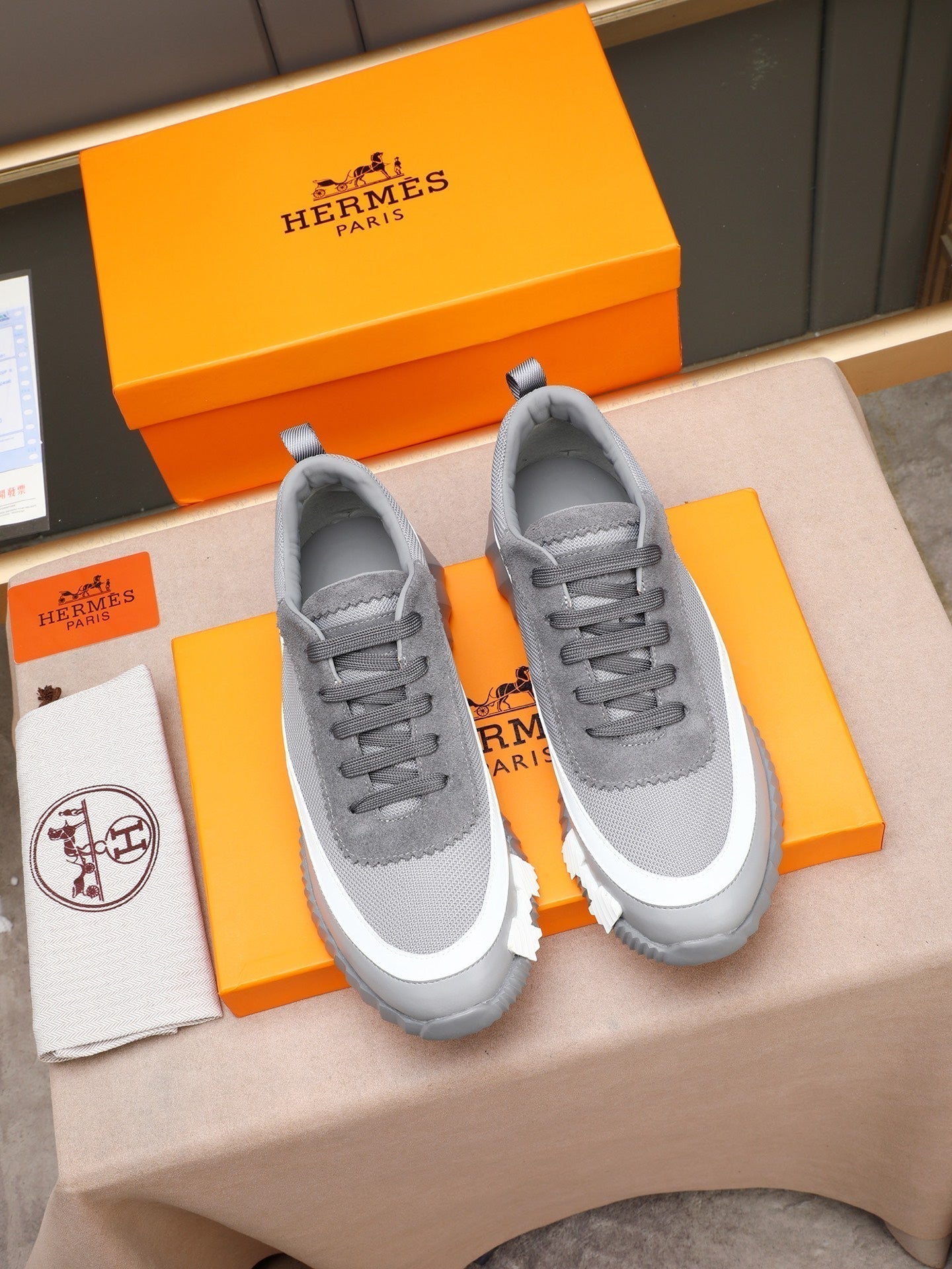 HM Men's Bouncing Sneaker Grey Calfskin Fabric 754132