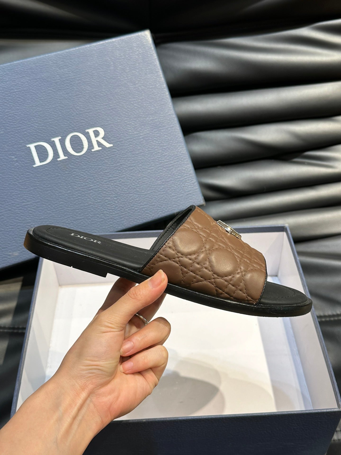 CD ALIAS SUMMER SLIPPER COPPER EMBOSSED CALFSKIN