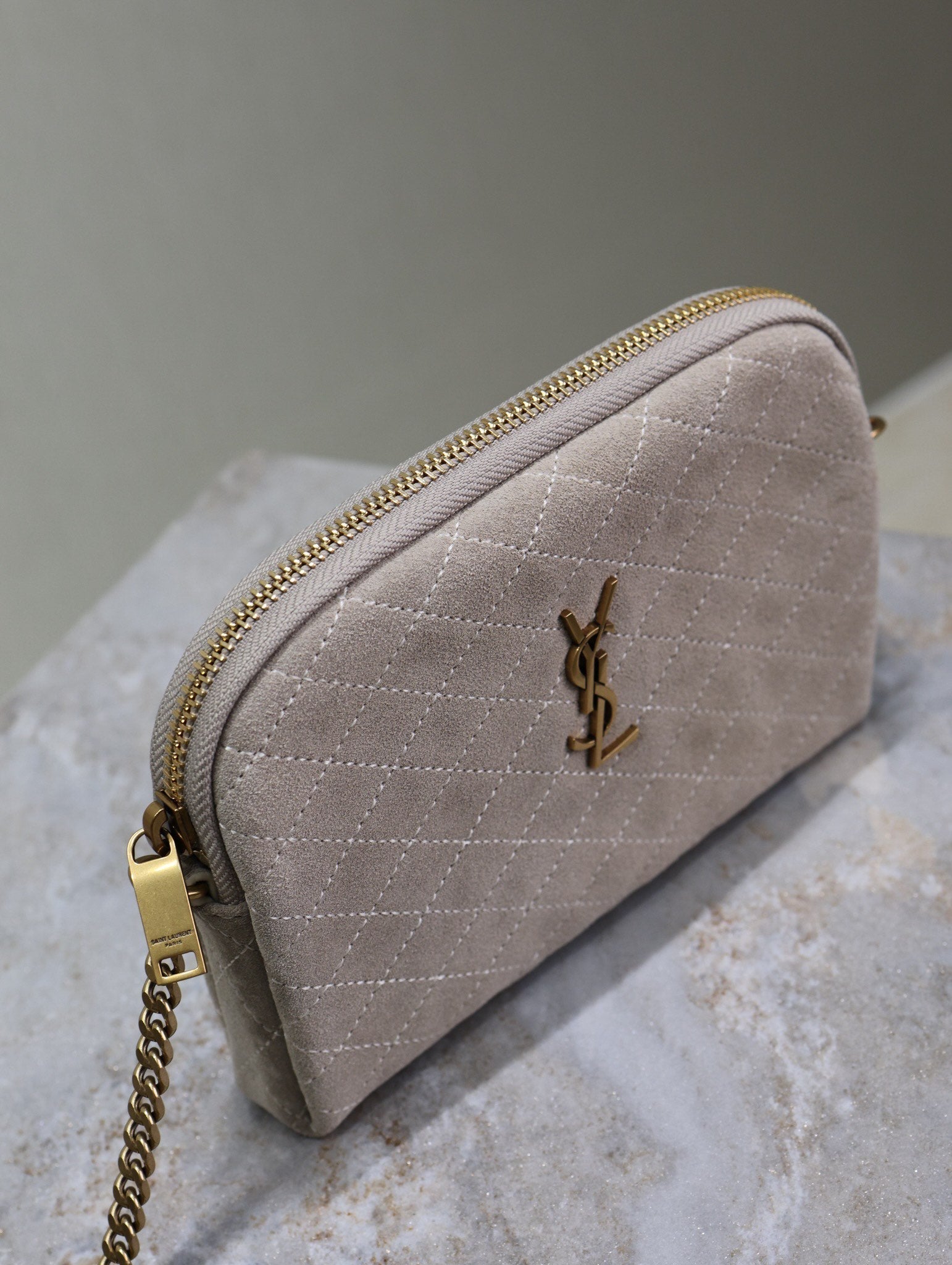 GABY ZIPPED POUCH 19 IN GRAY MATTE SUEDE GOLD HARDWARE