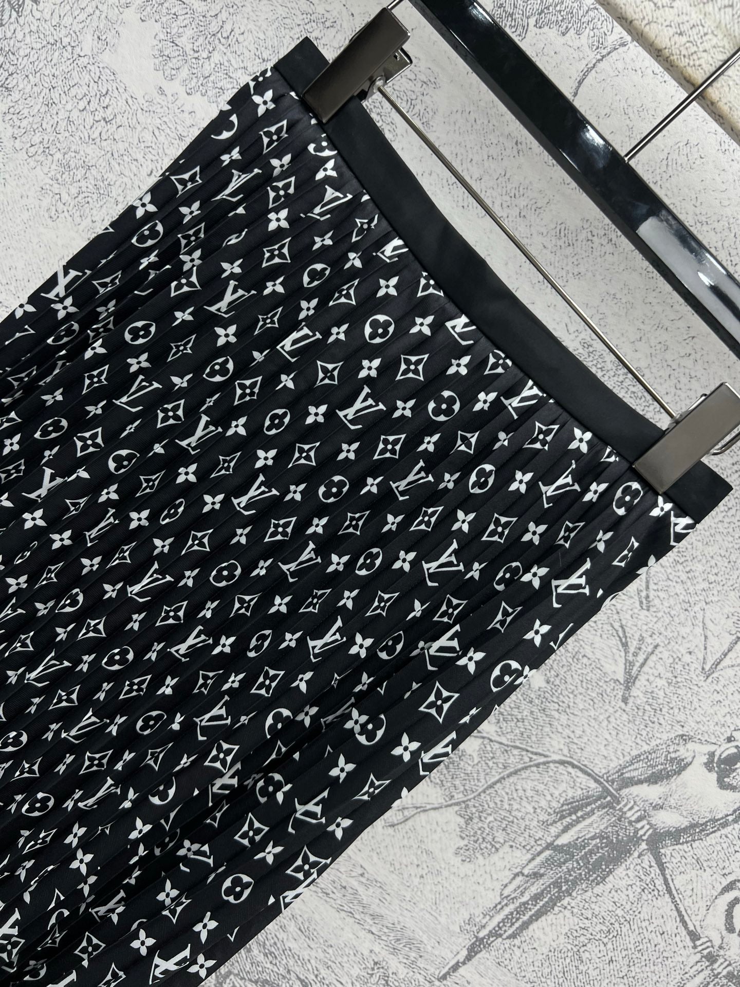 LV 25 Flower Barrage Print Lapel Dress Black Polyester