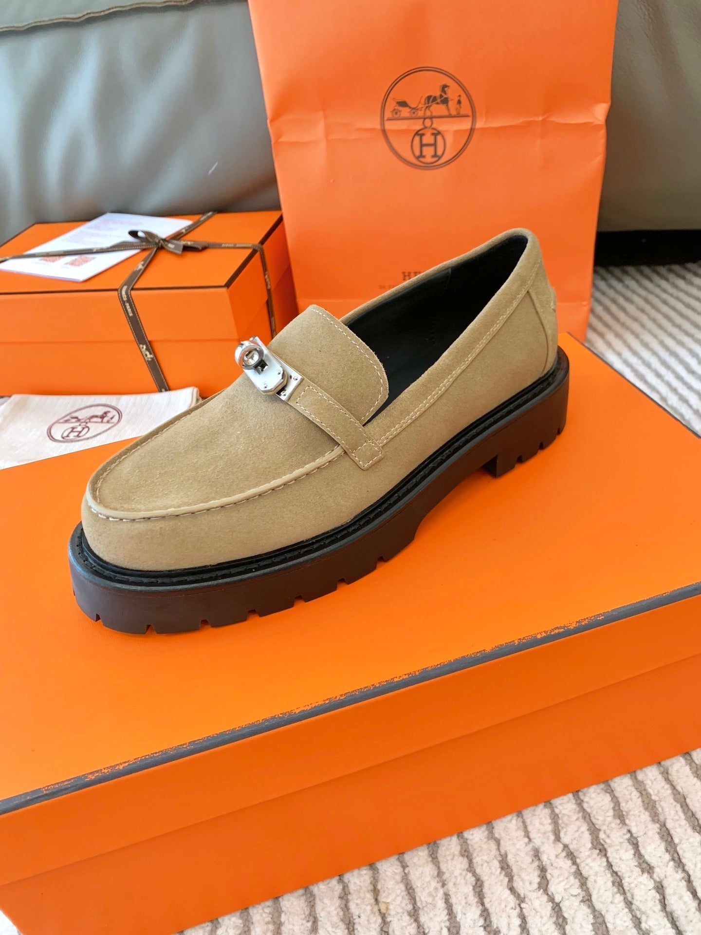 HM Icone Loafer Light Brown Suede 963172