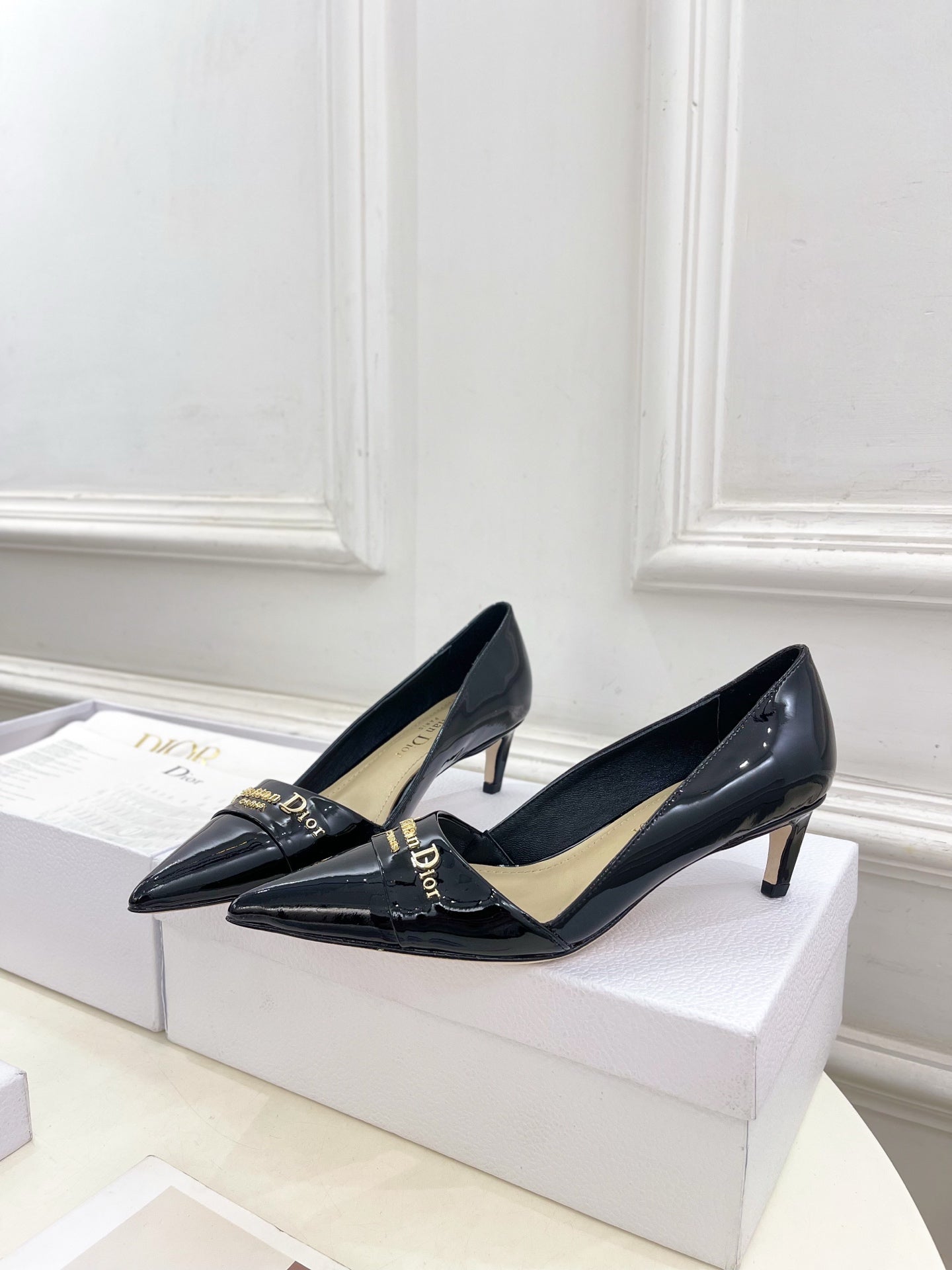 CD 25 Pump High Heels Black Patent Leather 307417