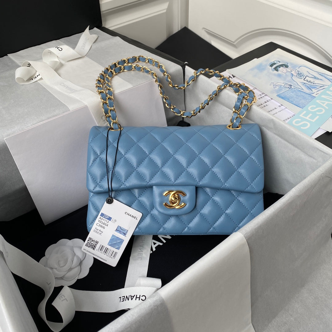 Medium Classic Flap Bag 23cm Blue Lambskin Gold Hardware
